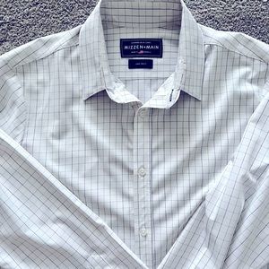 Mizzen + Main Men’s Dress Shirt Size Large Trim Fit Leeward Blue Label